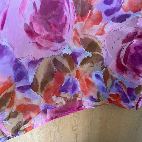Peters & Ashley Floral Rose Pattern Sheer Button up Blouse - Picture 5 of 6